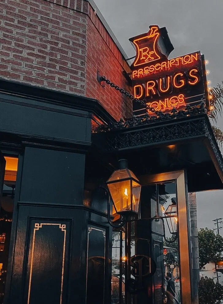 Forgot Your Medication at Home on Vacation? A Pharmacist Tells You What to Do