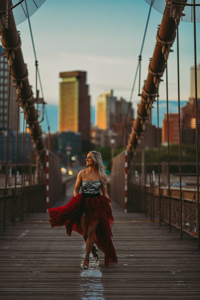 Photo shoot on the Brooklyn Bridge - New York City