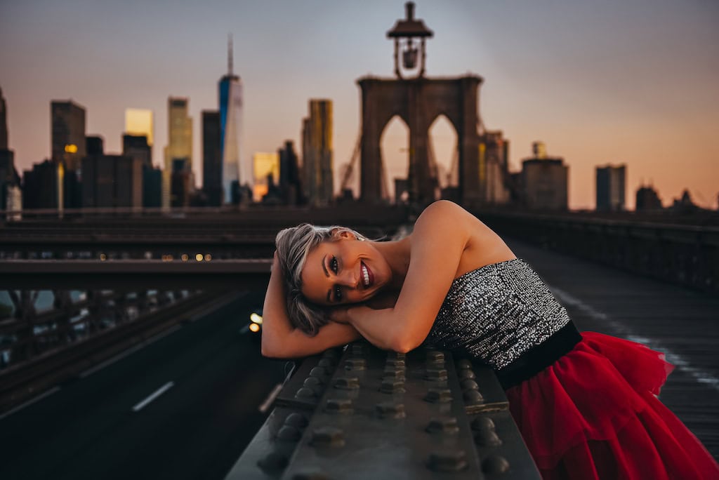 Photo shoot on the Brooklyn Bridge - New York City