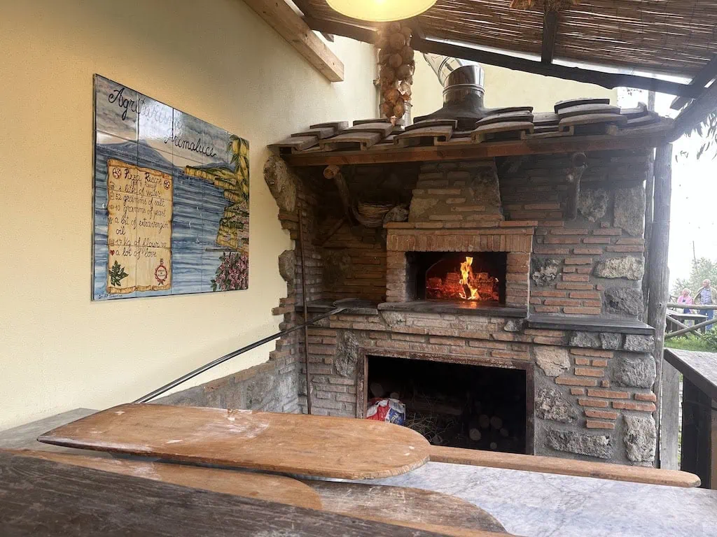 Pizza making oven in Sorrento, Italy