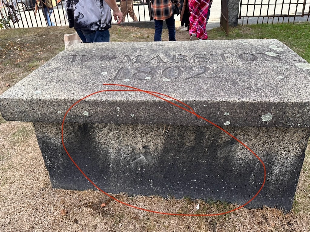 Gravestone with the word "DOWN" in Broad St. Cemetery; Salem, MA