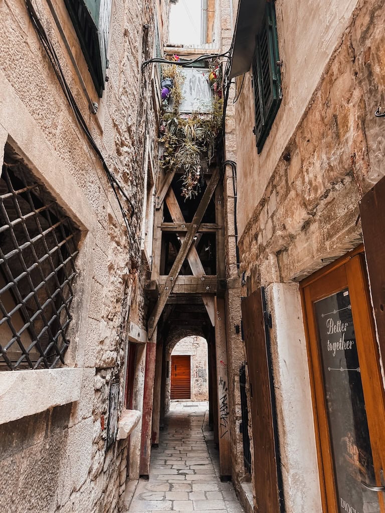 One of the narrow alleyways in Split, Croatia