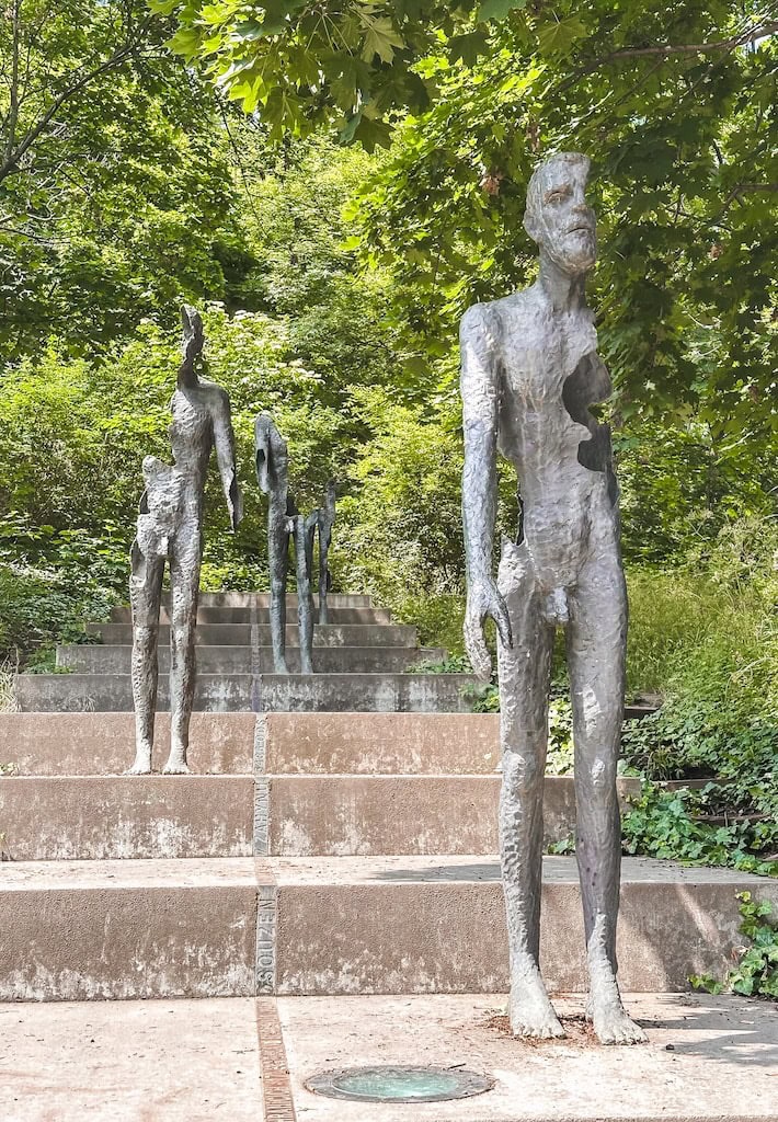 Memorial to the Victims of Communism statues in Prague